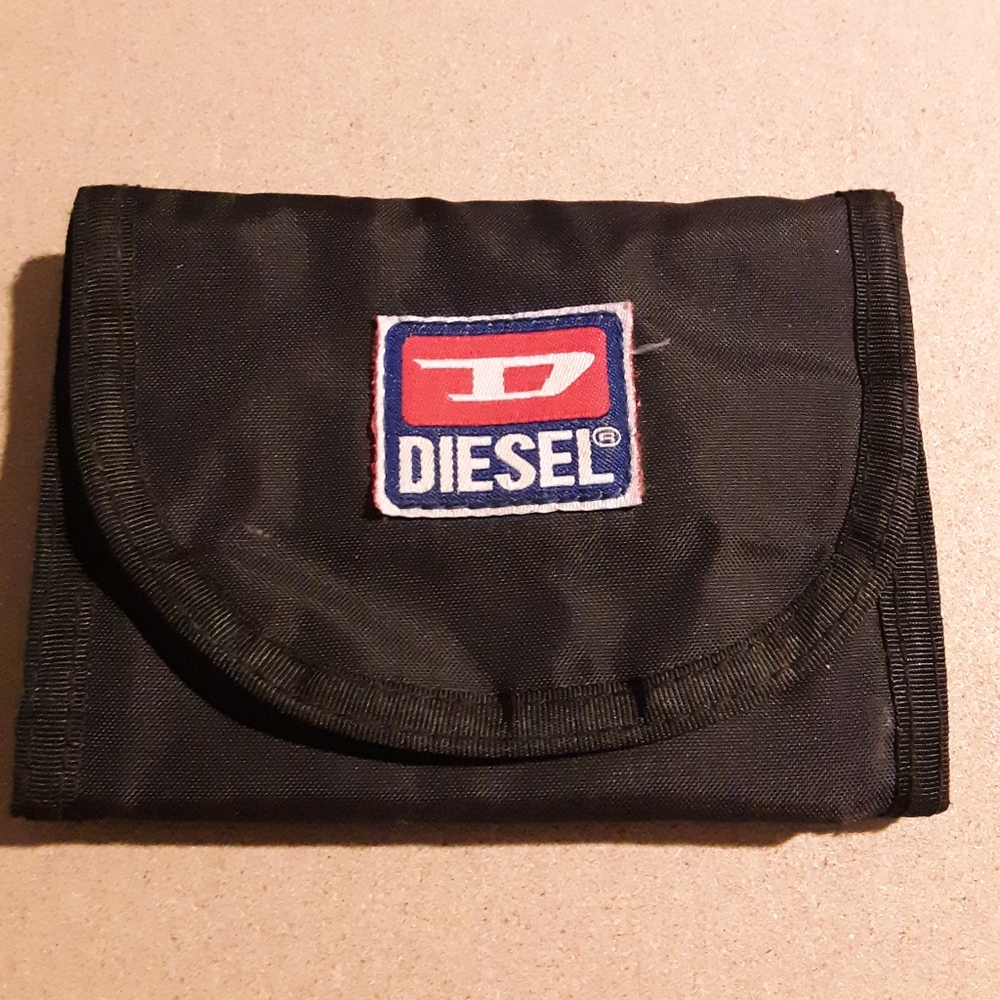 Diesel wallet